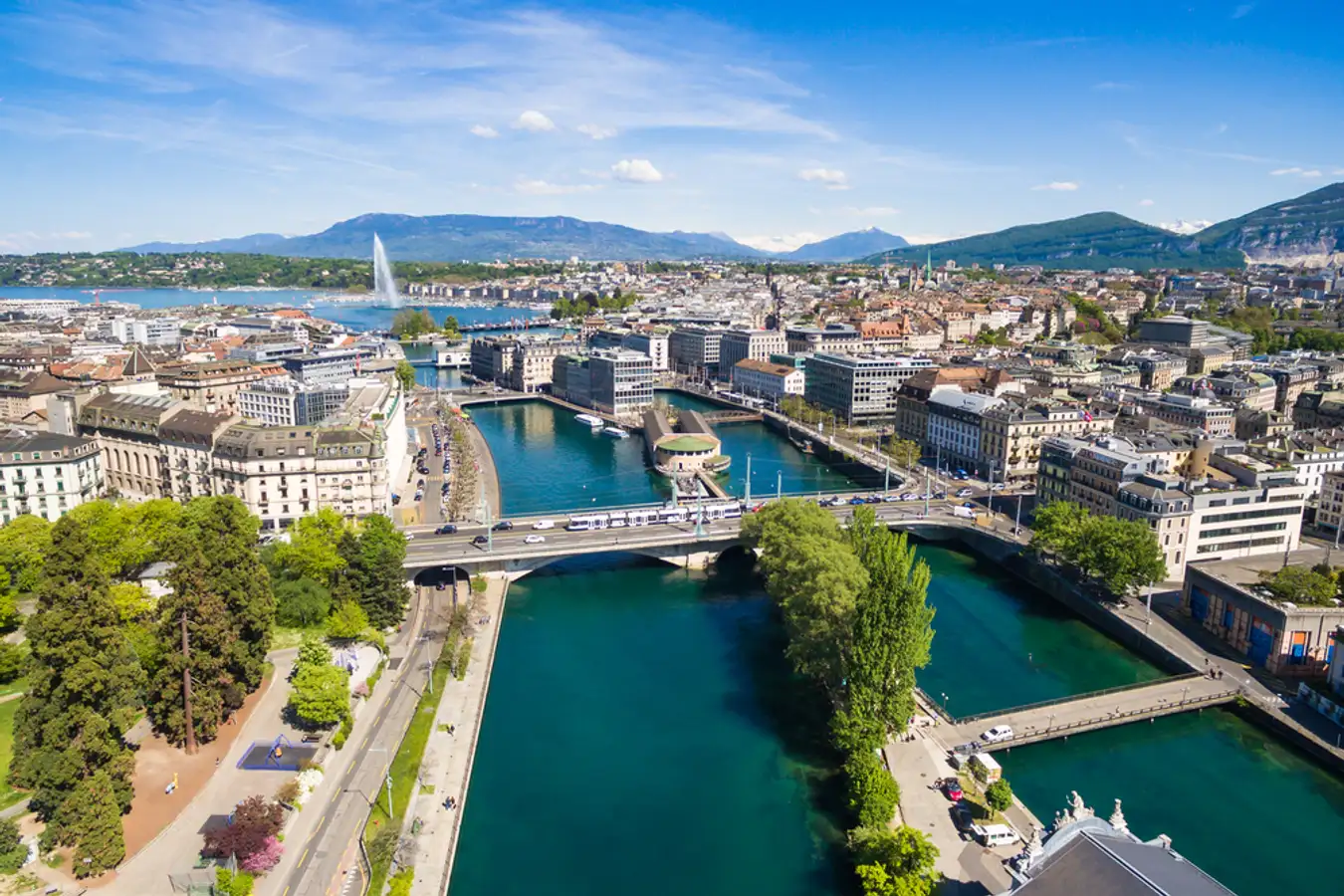 Destinasi Wisata Ke Swiss, Wajib Kunjungi TOP 7 Tempat Ini!