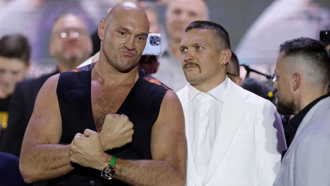 Tyson Fury vs. Oleksandr Usyk Cara menyaksikan perebutan gelar kelas berat