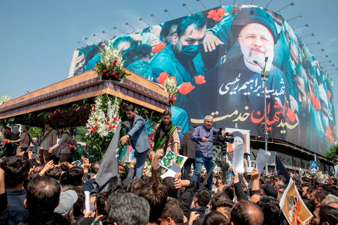 Pemakaman Raisi lebih dari sekadar mendiang presiden Iran