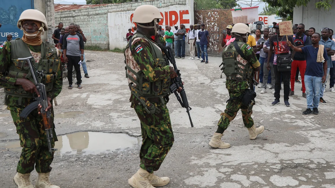 Polisi Kenya yang dikerahkan ke Haiti belum menerima gaji penuh yang dijanjikan dalam dua bulan